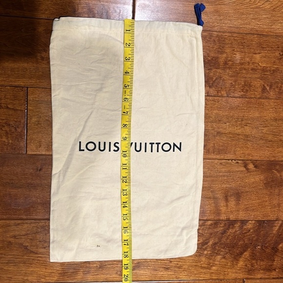 Louis Vuitton Tan Logo Dust Bag - Picture 4 of 5